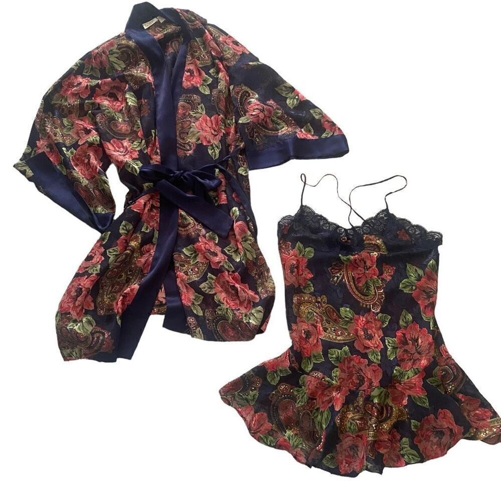 Vintage Victoria’s Secret Gold Label Nightie (S) and Kimono Robe (OS) Set Paisle